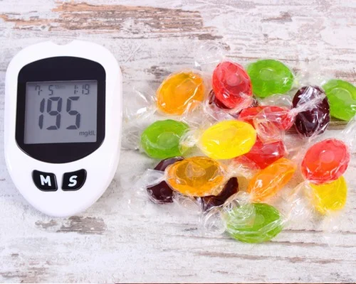 Profissional de nutricao clinica realizando atendimento na Clínica Sphera